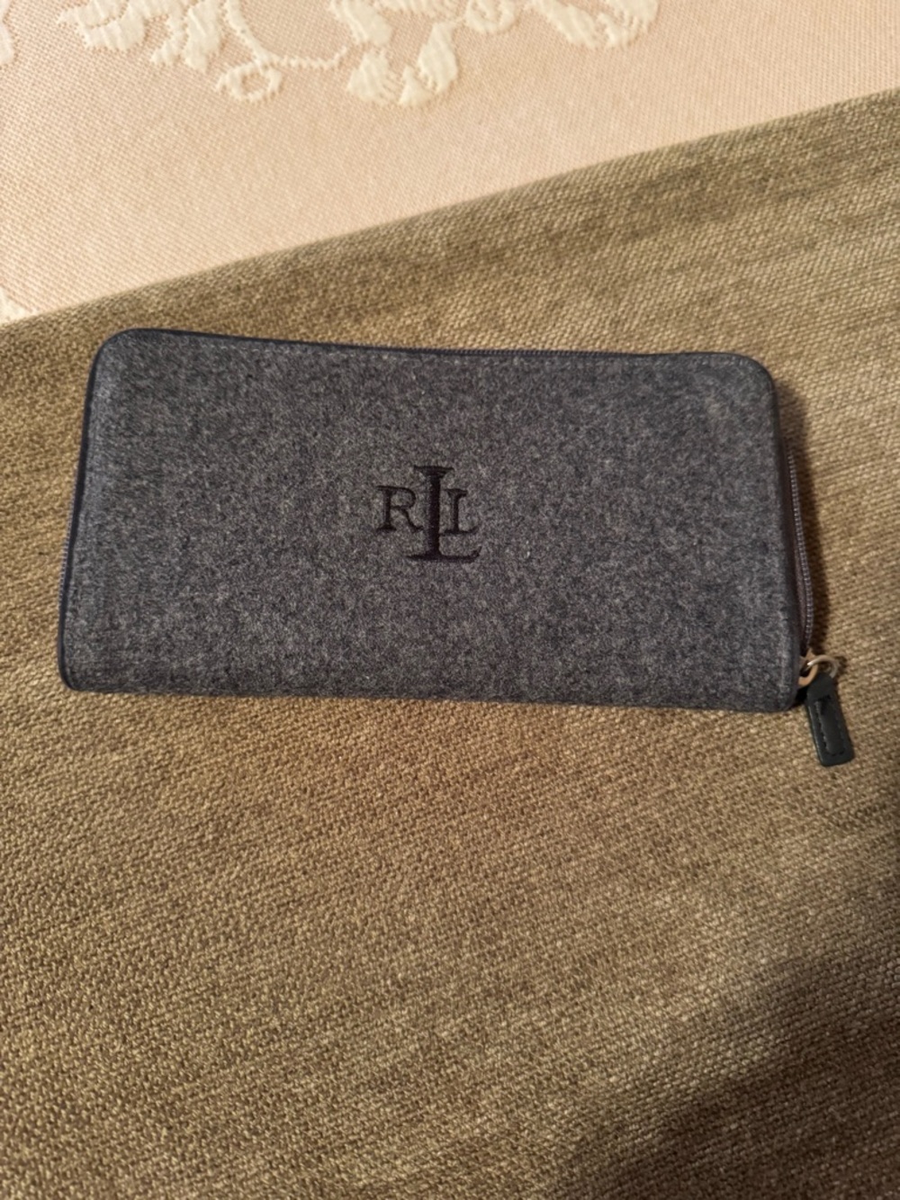 Ralph Lauren Gray Felt Zip Wallet with Leather Pull